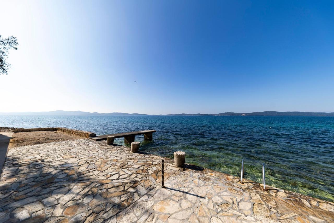 Apartments Seaside Bibinje Exteriör bild